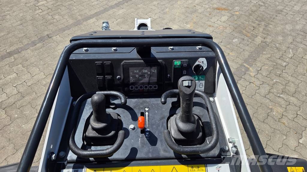 Bobcat MT 120 Малі навантажувачі