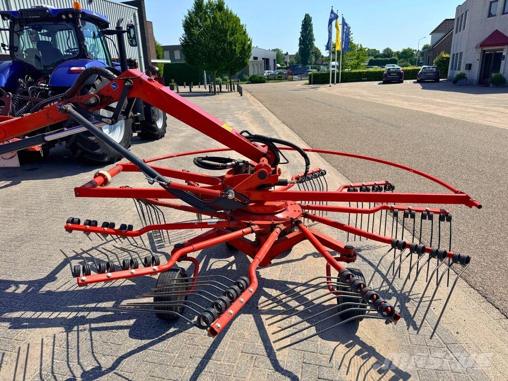 Kuhn GA13131 4-Rotorhark Karhottimet
