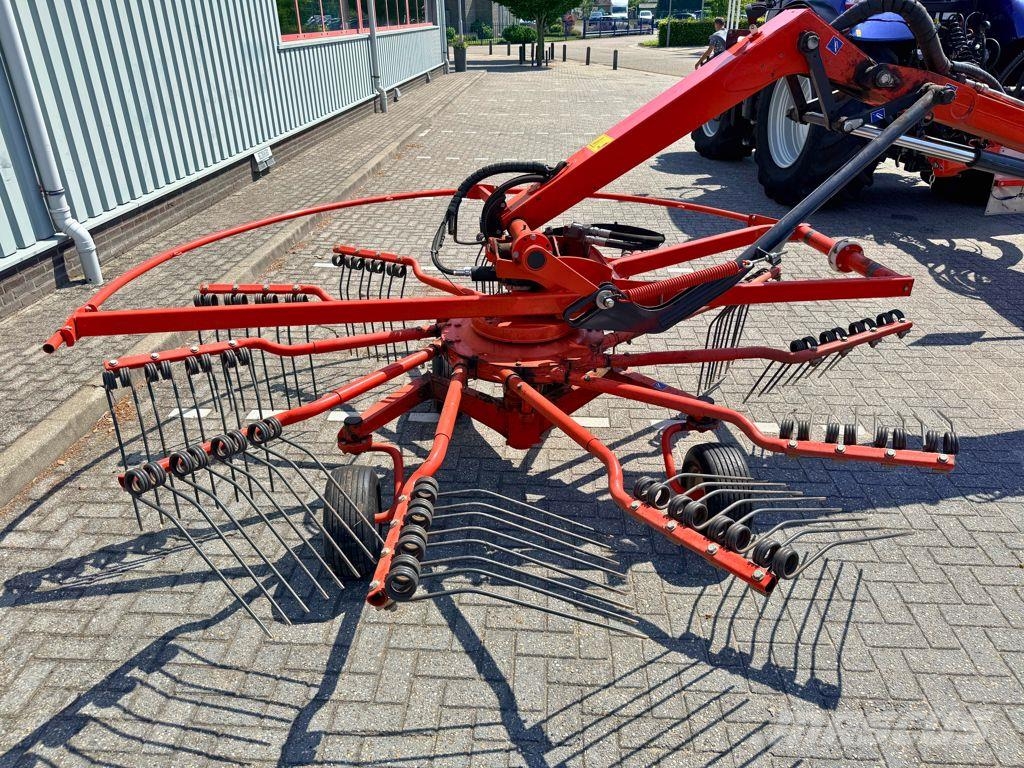 Kuhn GA13131 4-Rotorhark Karhottimet