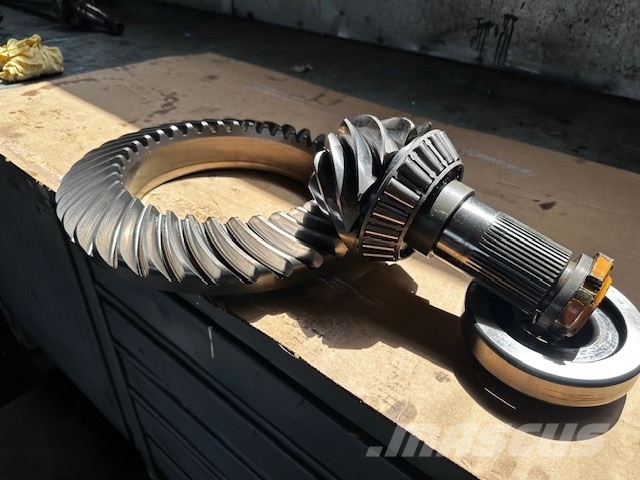 Liebherr 37X11 ATAK I TALERZ Aksler