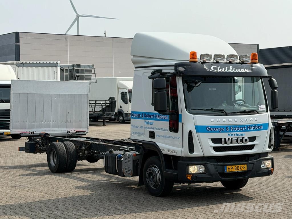 Iveco EuroCargo 120 E22 4x2 Chassis Euro 5 EEV *NL-Truck Fülkés alváz