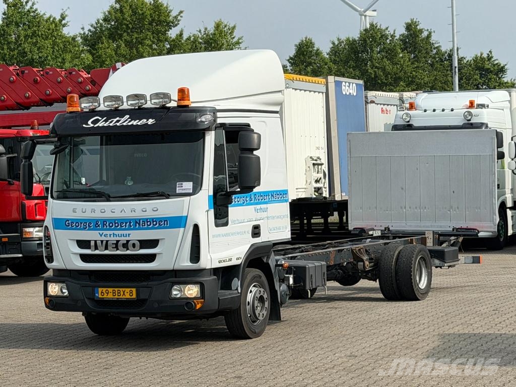 Iveco EuroCargo 120 E22 4x2 Chassis Euro 5 EEV *NL-Truck Fülkés alváz