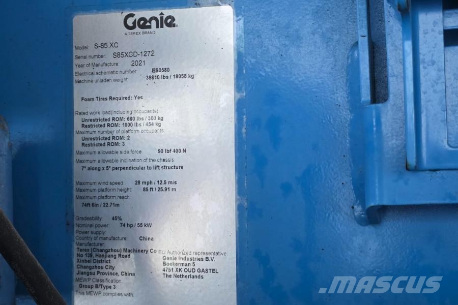 Genie S85XC Valid inspection, Diesel, 4x4 Drive, 28m Wor 견인식 전동이동 리프트
