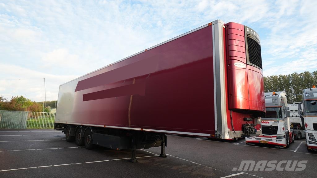 Floor 3 Axle frigo trailer Carrier Vector 1550 Piekabes ar temperatūras kontroli