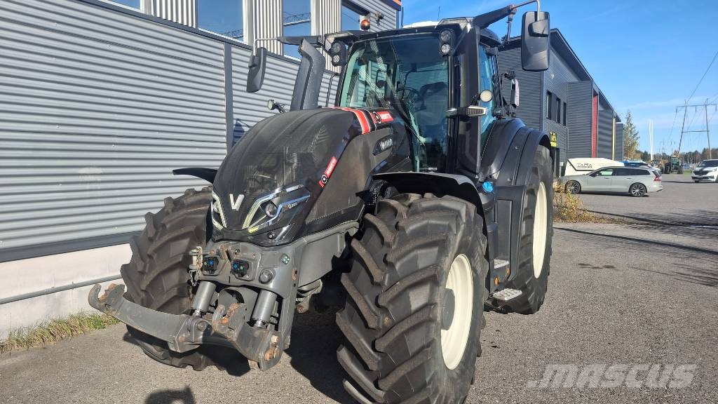 Valtra Q 305 Traktorit