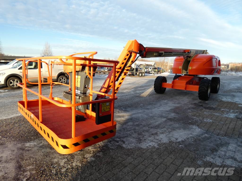 JLG 460 SJ Gelenkteleskoparbeitsbühnen