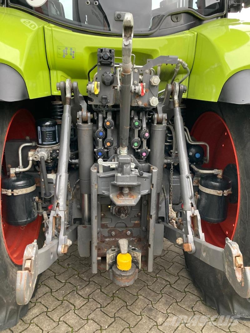 CLAAS Arion 660 CMATIC CEBIS ماكينات زراعية - غير ذلك