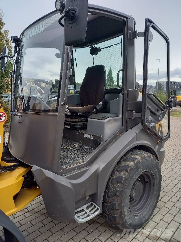 Mecalac / Ahlmann AX 850 Cargadoras sobre ruedas