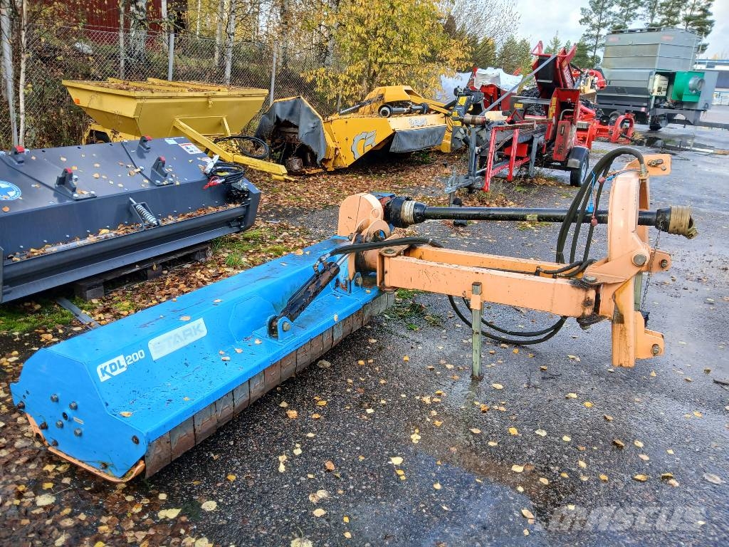 Stark KDL 200 Segadoras y cortadoras de hojas para pasto