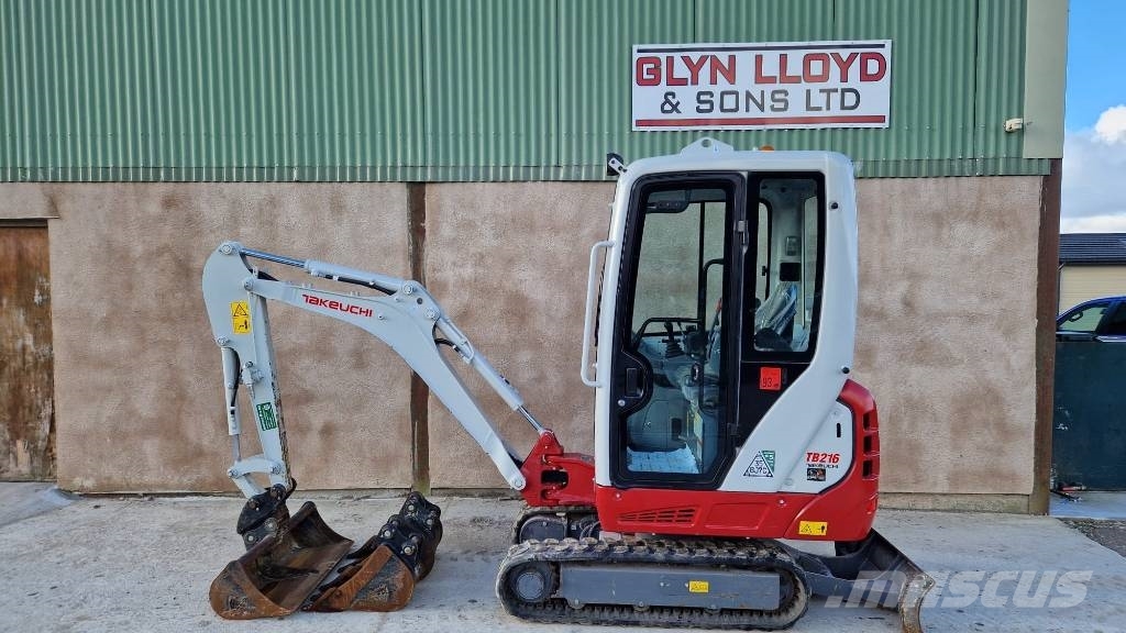 Takeuchi TB 216 A Minigravere <7t