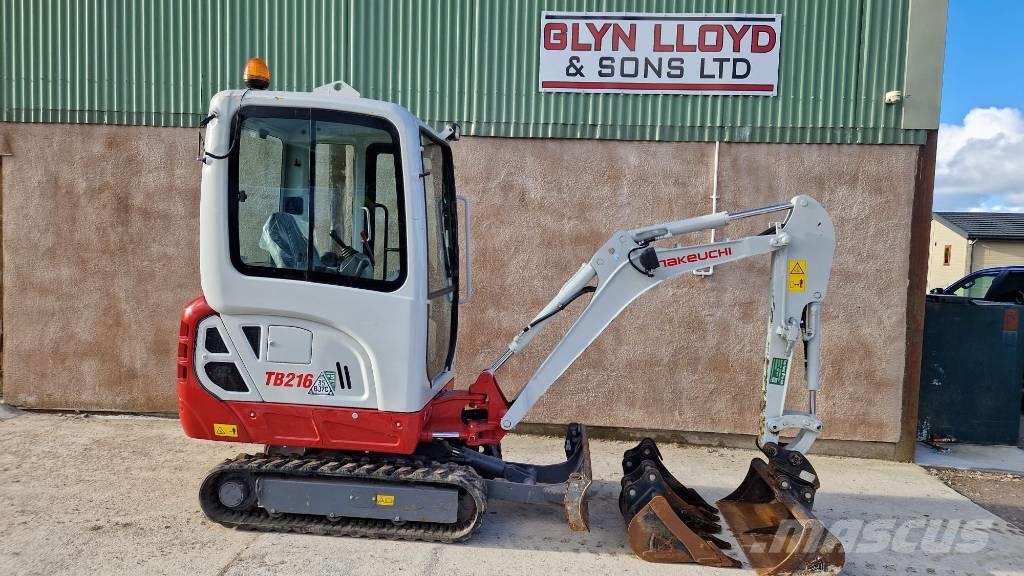 Takeuchi TB 216 A Minigravere <7t