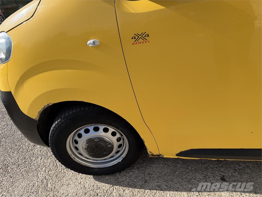 Peugeot Expert VIN 896 Osobní vozy