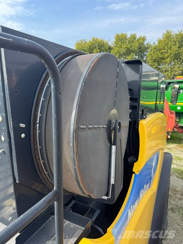 New Holland CR 960 Sklízecí mlátičky