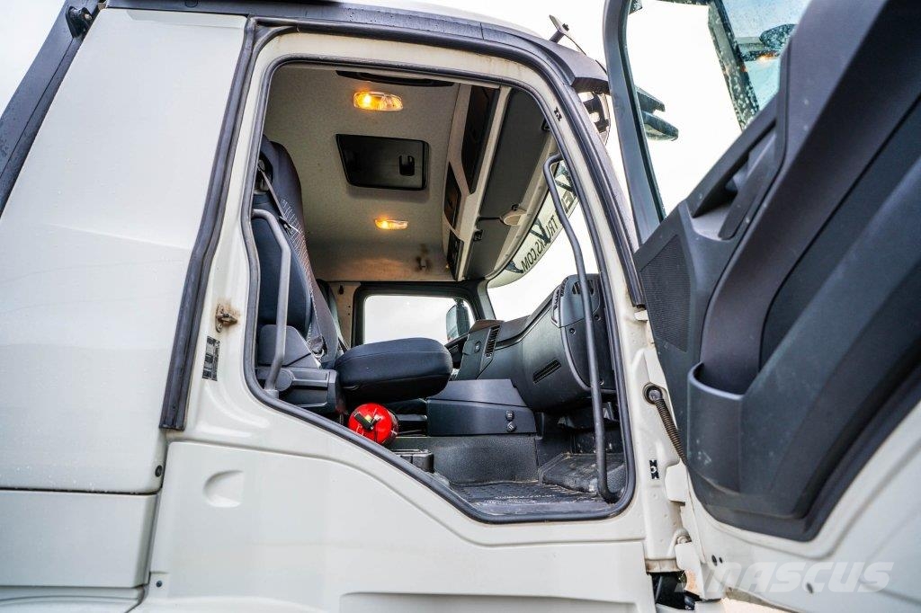 Mercedes-Benz AROCS 2643 LS Prime Movers
