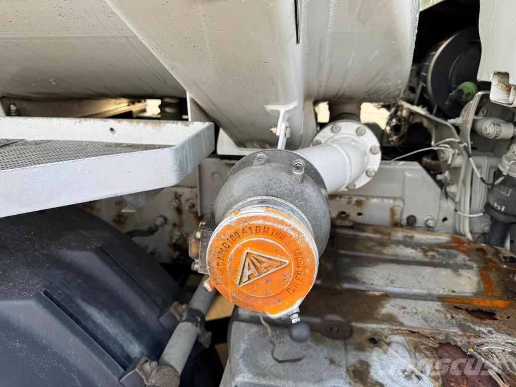 Volvo FM460 8X2 EURO 6 + 24.000 LITERS - 5 COMPARTIMENTS Βυτιοφόρα φορτηγά