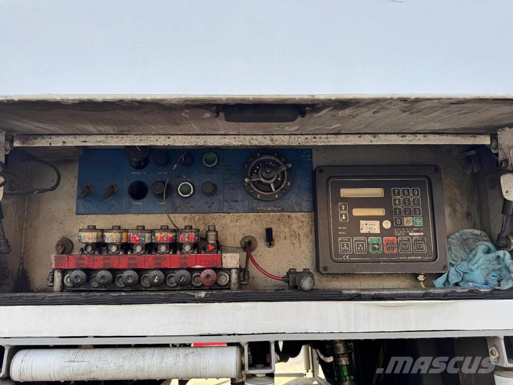 Volvo FM460 8X2 EURO 6 + 24.000 LITERS - 5 COMPARTIMENTS Βυτιοφόρα φορτηγά