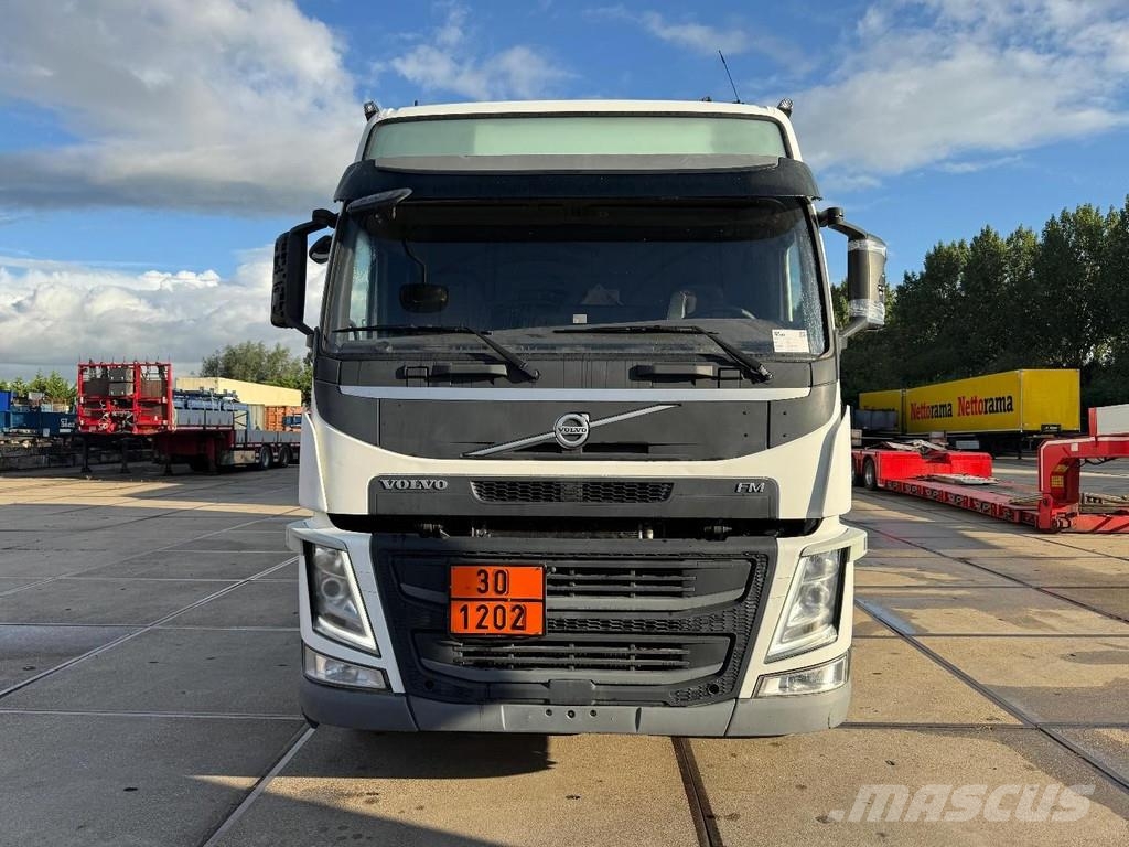Volvo FM460 8X2 EURO 6 + 24.000 LITERS - 5 COMPARTIMENTS Βυτιοφόρα φορτηγά