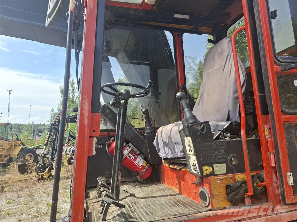 Volvo Åkerman EW200 Колесни екскаватори