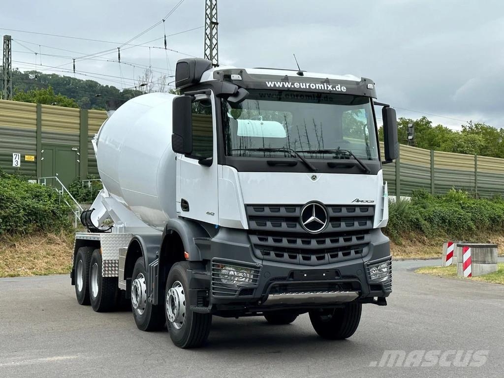 Mercedes-Benz Arocs 4142 Mercedes-Benz AROCS 5 4142 B 8X4 Euro 3 Camiones hormigonera