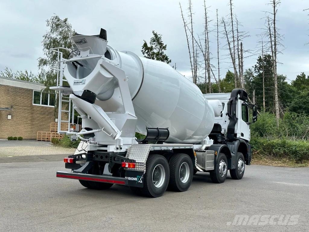 Mercedes-Benz Arocs 4142 Mercedes-Benz AROCS 5 4142 B 8X4 Euro 3 Camiones hormigonera
