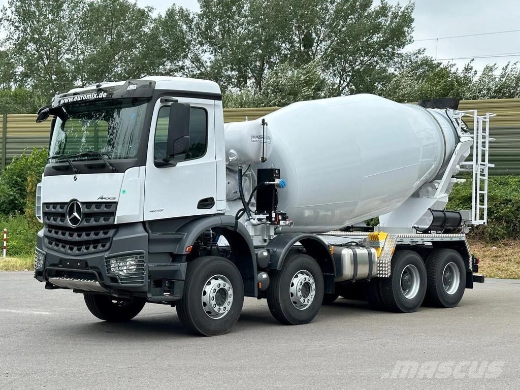 Mercedes-Benz Arocs 4142 Mercedes-Benz AROCS 5 4142 B 8X4 Euro 3 Camiones hormigonera
