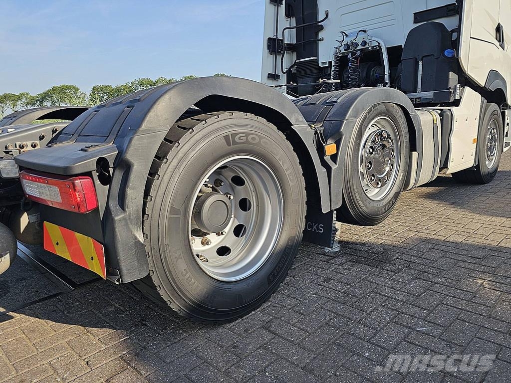 Renault T 480 HIGH 6X2 EVO DTI13 وحدات الجر