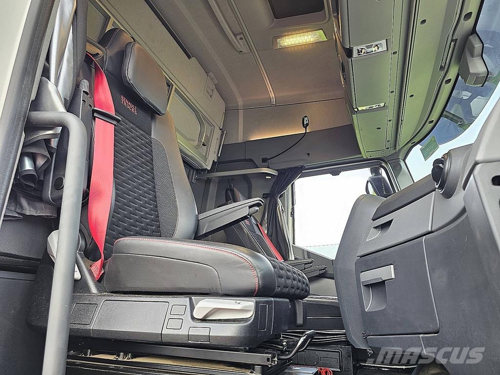 Renault T 480 HIGH 6X2 EVO DTI13 وحدات الجر