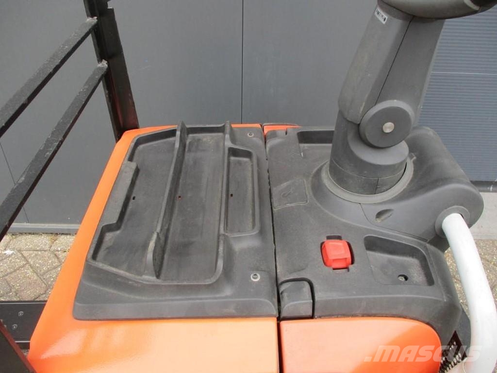 Toyota LPE250 Gabelstapler mit Fahrerstand