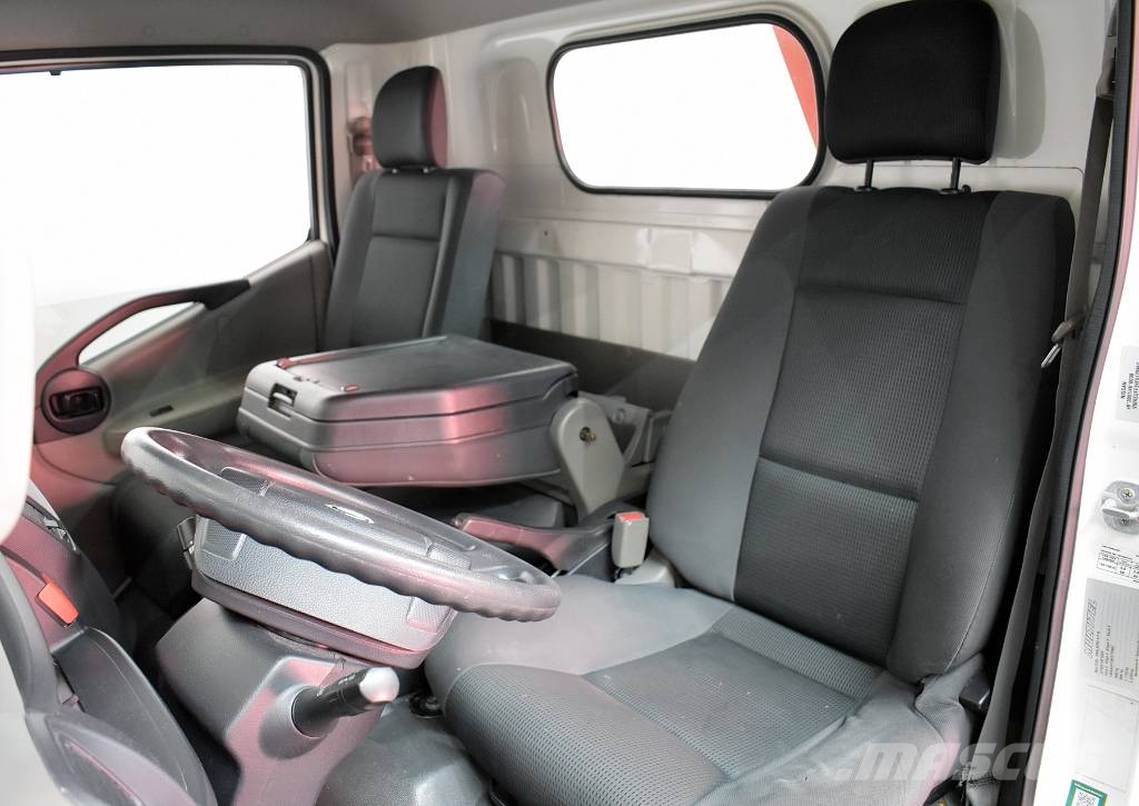 Multitel 160ALU Plataformas aéreas montadas em camião