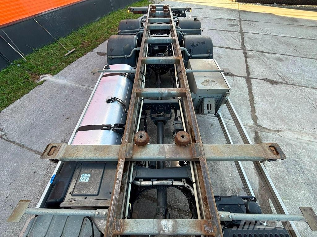 Renault T 520 6x2 CHASSIS L=7545 mm شاحنات الحاويات