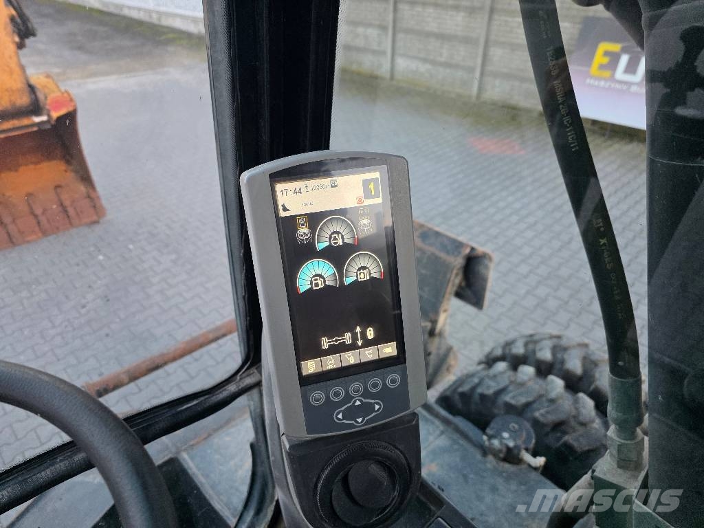 CAT M318D, 2014 ROK, PODPORY + PŁUG Ratasekskavaatorid
