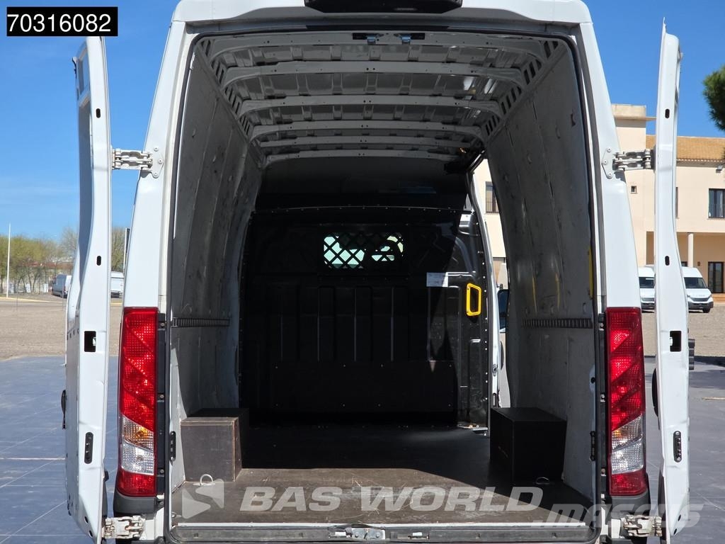 Iveco Daily 35S16 Próximamente matriculado en España! Au 패널 화물차