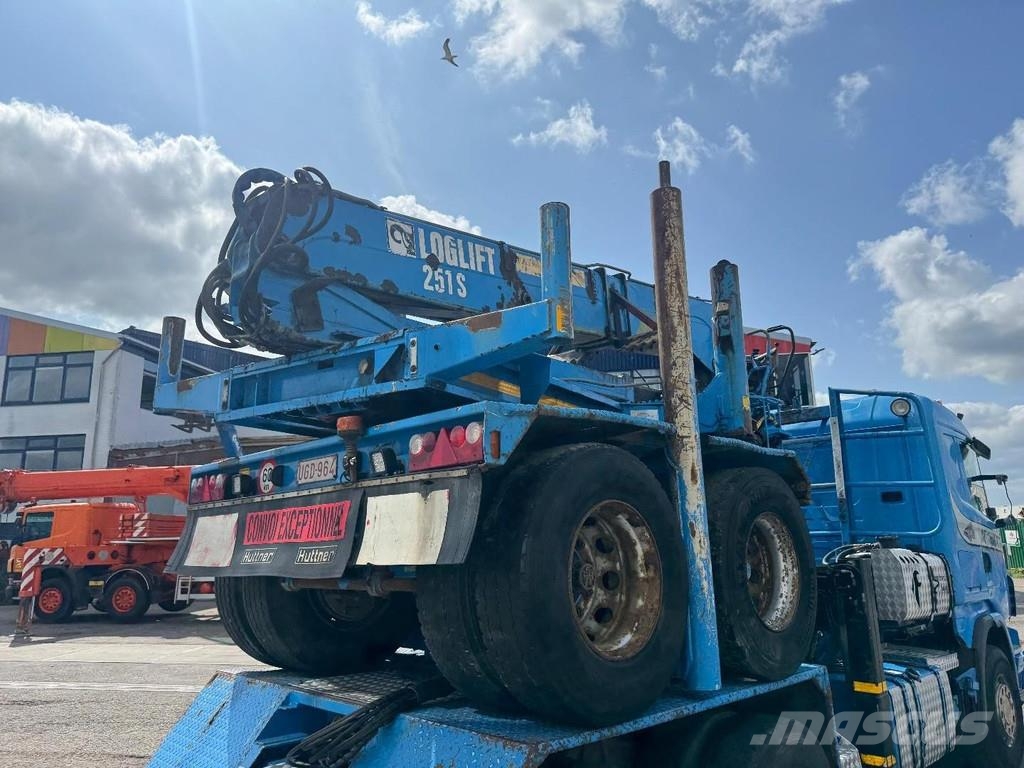 Scania R580 6X4 + LOGLIFT F251S89A + 2 AXLE HANGER Kranen voor alle terreinen