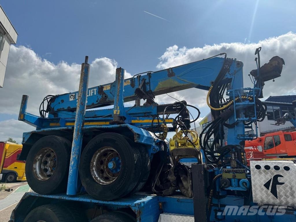 Scania R580 6X4 + LOGLIFT F251S89A + 2 AXLE HANGER Kranen voor alle terreinen