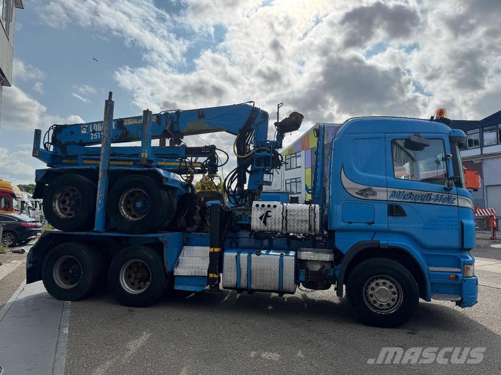 Scania R580 6X4 + LOGLIFT F251S89A + 2 AXLE HANGER Kranen voor alle terreinen