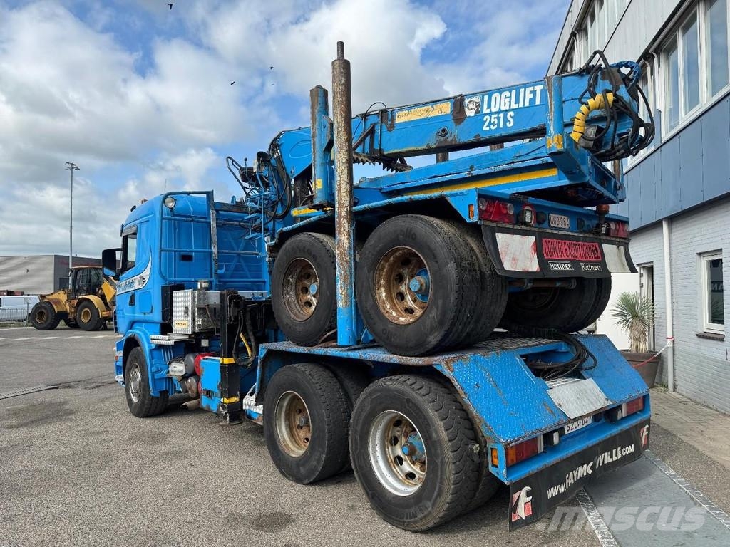 Scania R580 6X4 + LOGLIFT F251S89A + 2 AXLE HANGER Kranen voor alle terreinen