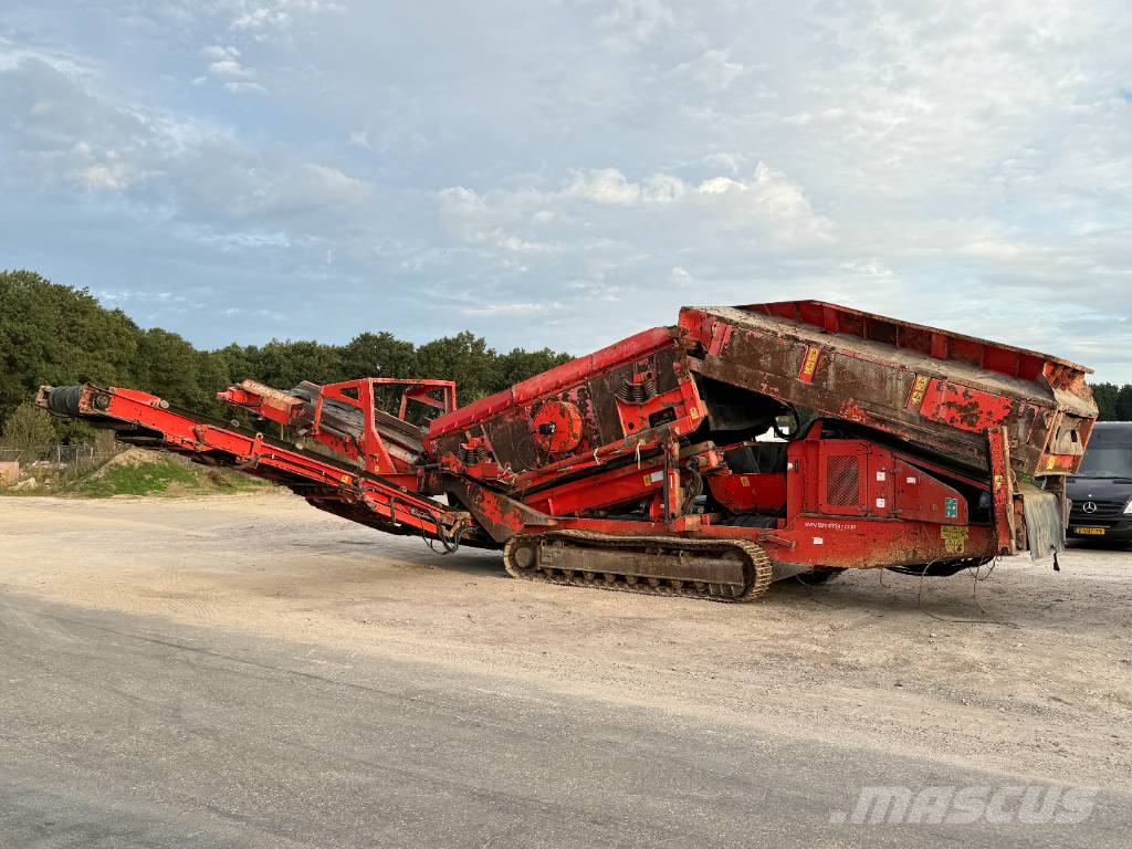 Terex Finlay 883T - 2 Side Conveyor / Auto Greasing Mobilna sita