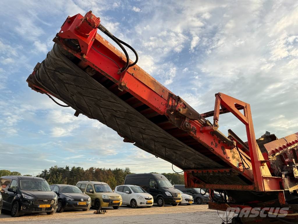 Terex Finlay 883T - 2 Side Conveyor / Auto Greasing Mobilna sita
