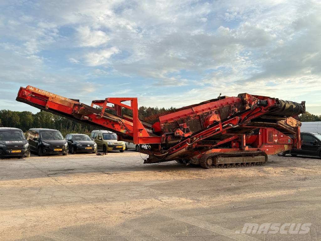 Terex Finlay 883T - 2 Side Conveyor / Auto Greasing Mobilna sita