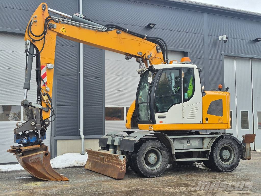 Liebherr A 918 Compact Hjulgrävare