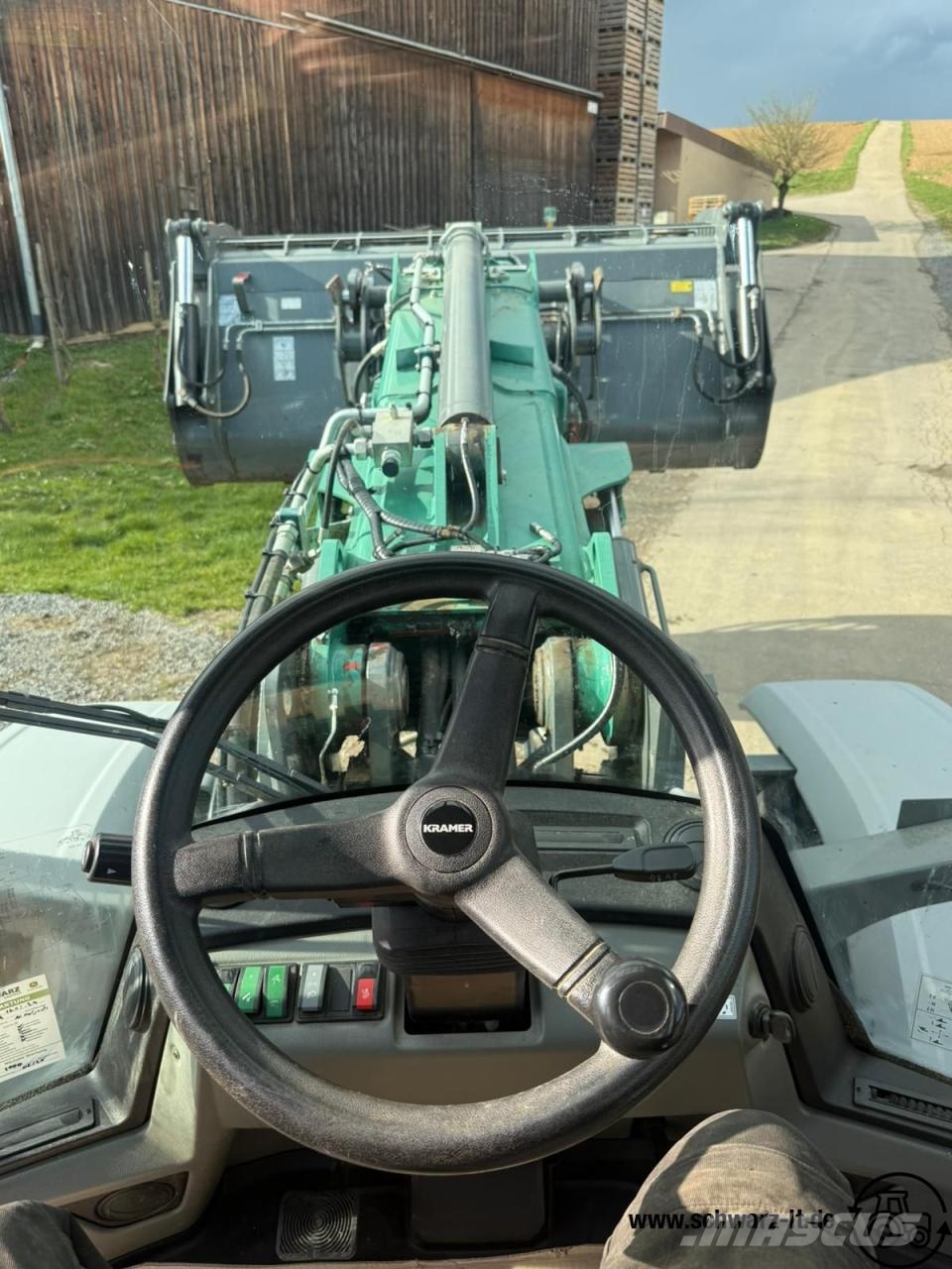 Kramer KL 55.8T Телескопични повдигачи
