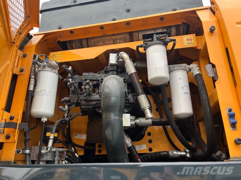 Hyundai HX 520 AL حفارات زحافة