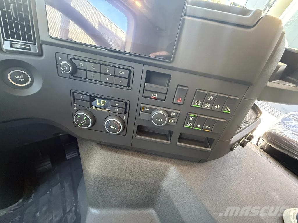 Volvo FMX 500 FMX13 500 8X4 13L Eckige Mulde Kipper Tippbil