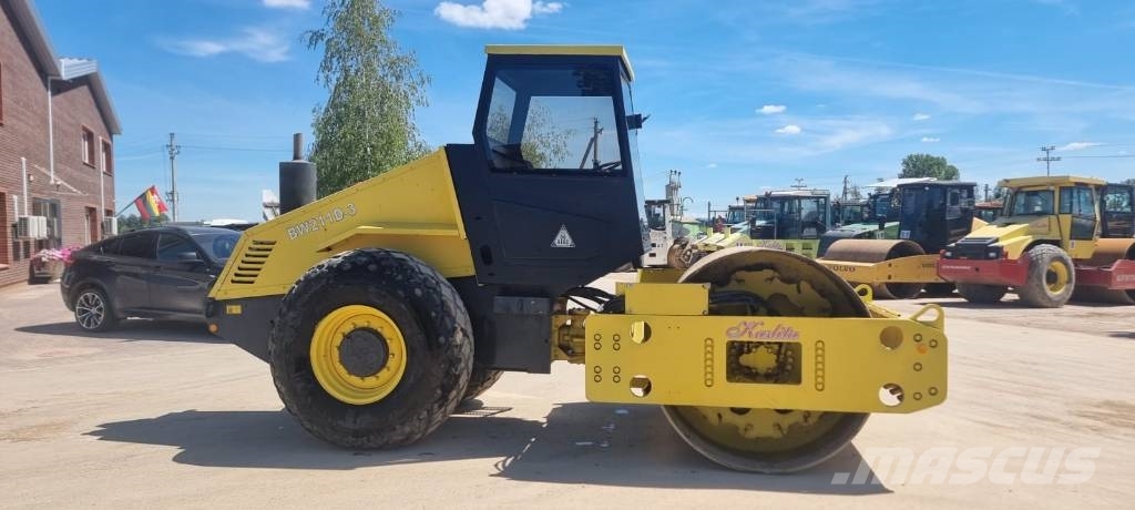 Bomag BW 211 D-3 Enkelt tromle