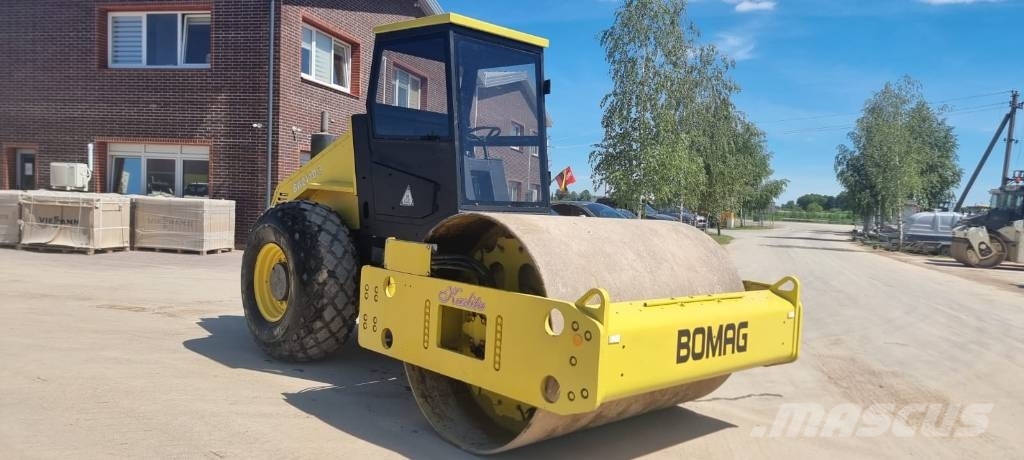 Bomag BW 211 D-3 Enkelt tromle
