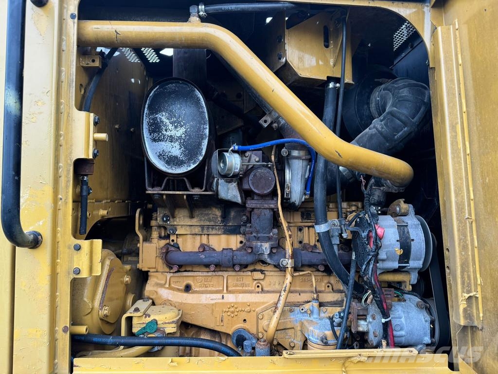 CAT 140M Graders