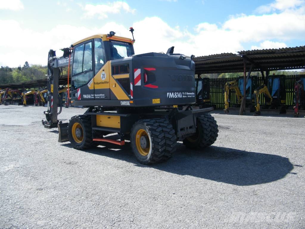 Volvo Volvo EWR 150 mit OQ 65 Pelle sur pneus