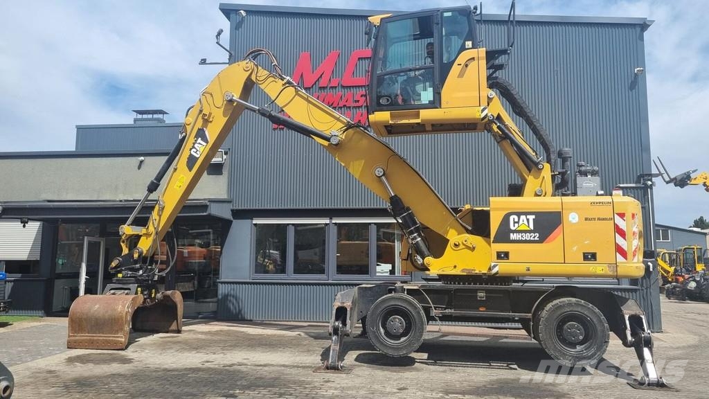 CAT MH 3022 / SW مناولات المخلفات / مناولات صناعية