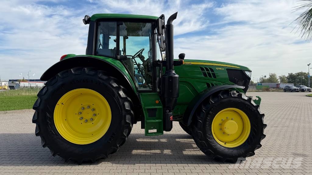 John Deere 6135M Трактори