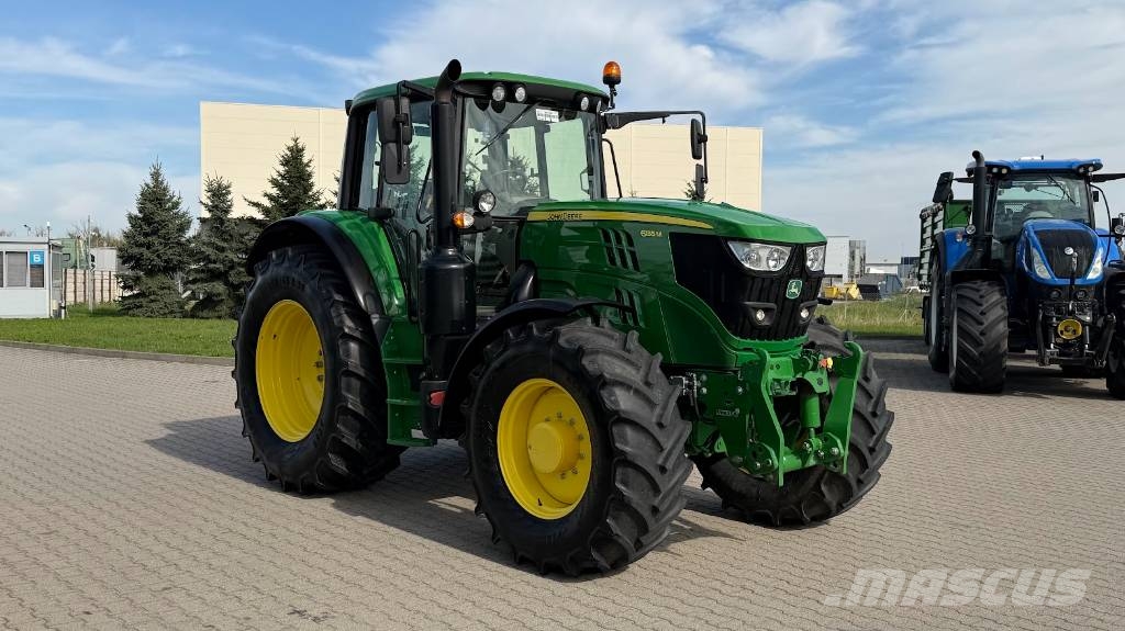 John Deere 6135M Трактори